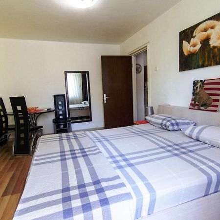 Premium Family Apartment, Floreasca Area Букурещ Екстериор снимка